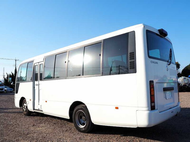 日産シビリアンマイクロバス[写真02]