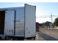 いすゞエルフアルミバン小型（2t・3t）[写真08]