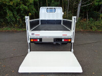 三菱ふそうキャンター平ボディ小型（2t・3t）[写真11]