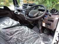 三菱ふそうキャンター平ボディ小型（2t・3t）[写真27]