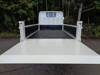 三菱ふそうキャンター平ボディ小型（2t・3t）[写真10]