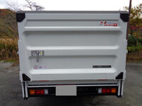 三菱ふそうキャンター平ボディ小型（2t・3t）[写真12]