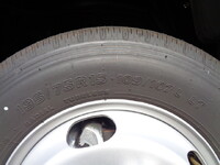 三菱ふそうキャンター平ボディ小型（2t・3t）[写真24]