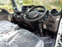 三菱ふそうキャンター平ボディ小型（2t・3t）[写真26]