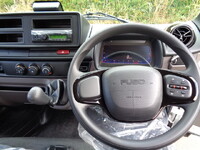 三菱ふそうキャンター平ボディ小型（2t・3t）[写真31]