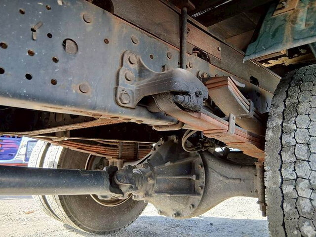 いすゞフォワードクレーン4段増トン（6t・8t）[写真22]