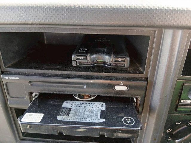 いすゞフォワードクレーン4段増トン（6t・8t）[写真30]