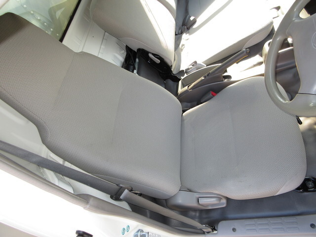 日野デュトロ冷凍車（冷蔵車）小型（2t・3t）[写真18]