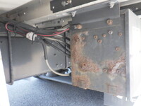 三菱ふそうスーパーグレートアルミウイング大型（10t）[写真14]