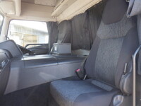 三菱ふそうスーパーグレートアルミウイング大型（10t）[写真33]