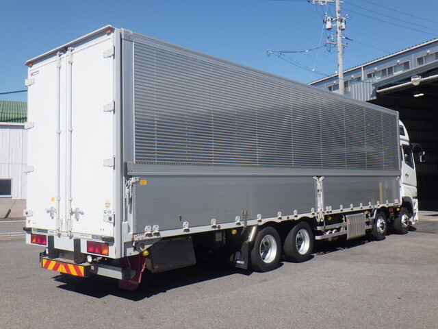 三菱ふそうスーパーグレートアルミウイング大型（10t）[写真04]