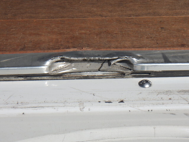 三菱ふそうスーパーグレートアルミウイング大型（10t）[写真09]