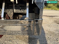 三菱ふそうキャンター平ボディ小型（2t・3t）[写真22]