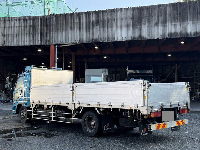 三菱ふそうファイター平ボディ増トン（6t・8t）[写真02]