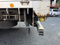 三菱ふそうファイター平ボディ増トン（6t・8t）[写真25]