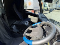 三菱ふそうファイター平ボディ増トン（6t・8t）[写真32]