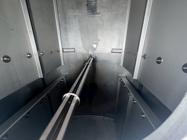 その他のメーカーその他の車種トレーラー（セミトレーラー）大型（10t）[写真21]