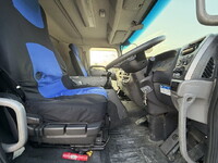 UDトラックスコンドルセルフクレーン4段増トン（6t・8t）[写真33]