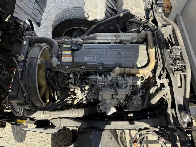 三菱ふそうファイターアルミウイング増トン（6t・8t）[写真14]