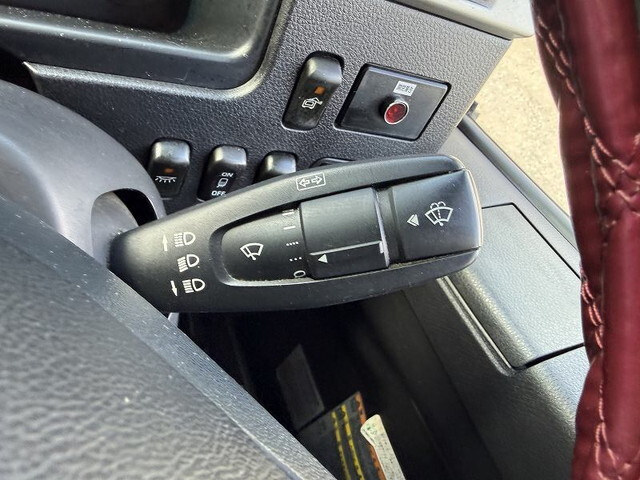 三菱ふそうファイターアルミウイング増トン（6t・8t）[写真37]