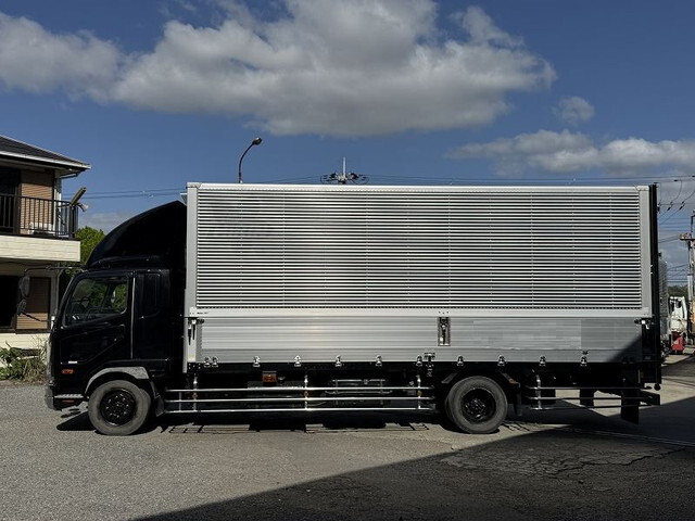 三菱ふそうファイターアルミウイング増トン（6t・8t）[写真06]