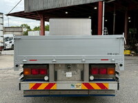 三菱ふそうファイター平ボディ増トン（6t・8t）[写真07]