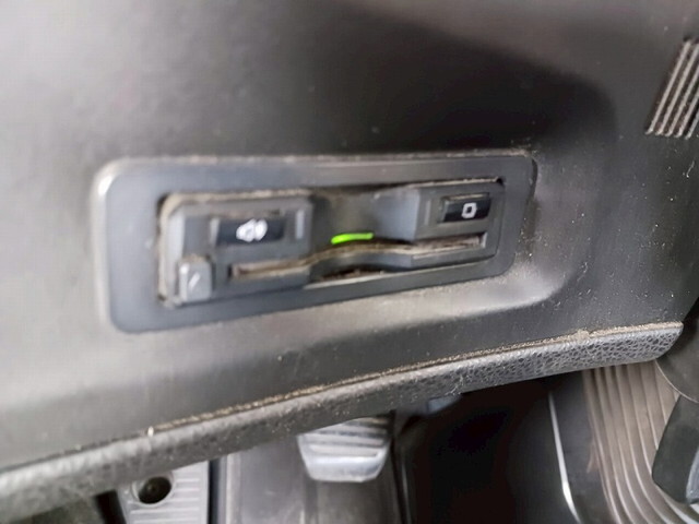 いすゞギガトレーラーヘッド（トラクターヘッド）大型（10t）[写真14]