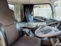 いすゞギガトレーラーヘッド（トラクターヘッド）大型（10t）[写真20]