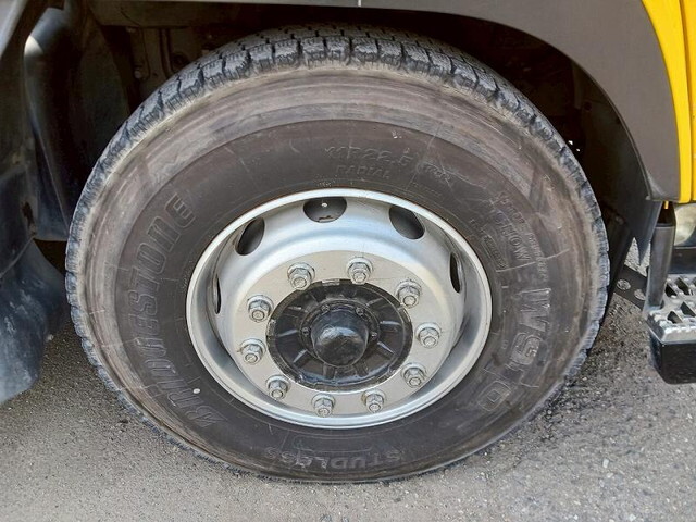 いすゞギガトレーラーヘッド（トラクターヘッド）大型（10t）[写真27]