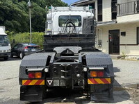 いすゞギガトレーラーヘッド（トラクターヘッド）大型（10t）[写真08]