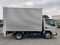 三菱ふそうキャンターアルミバン小型（2t・3t）[写真07]