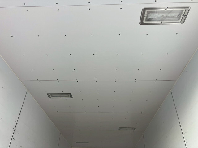 日野レンジャーアルミバン中型（4t）[写真13]