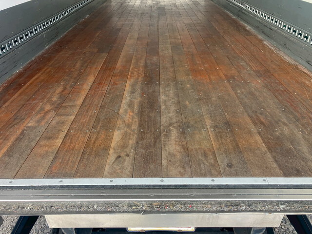 日野レンジャーアルミバン中型（4t）[写真14]