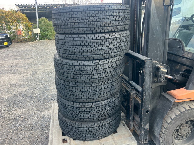 日野レンジャーアルミバン中型（4t）[写真19]