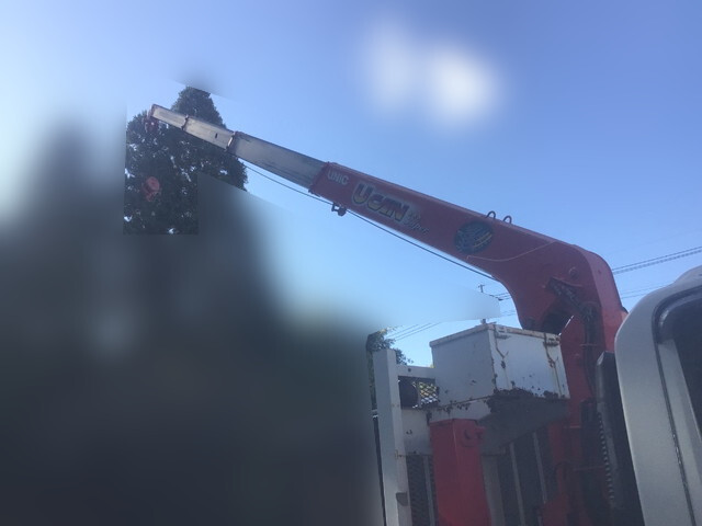 いすゞフォワードセルフクレーン4段増トン（6t・8t）[写真10]