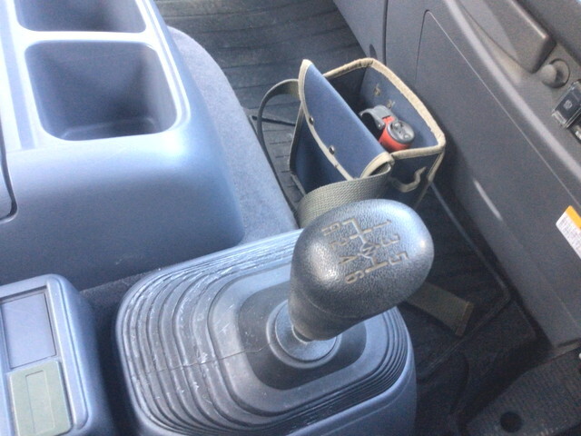 いすゞフォワードセルフクレーン4段増トン（6t・8t）[写真25]