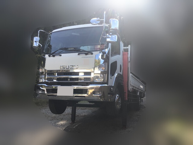 いすゞフォワードセルフクレーン4段増トン（6t・8t）[写真03]