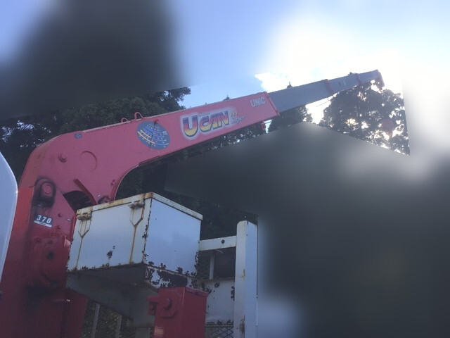 いすゞフォワードセルフクレーン4段増トン（6t・8t）[写真09]