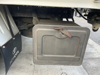 トヨタトヨエース平ボディ小型（2t・3t）[写真13]