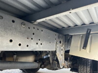 トヨタトヨエース平ボディ小型（2t・3t）[写真16]