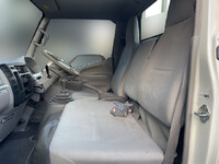 トヨタトヨエース平ボディ小型（2t・3t）[写真28]