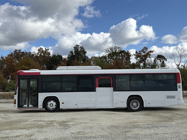 日野ブルーリボンバス[写真05]