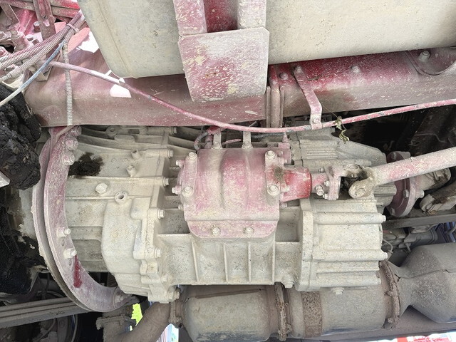 三菱ふそうスーパーグレートダンプ大型（10t）[写真22]