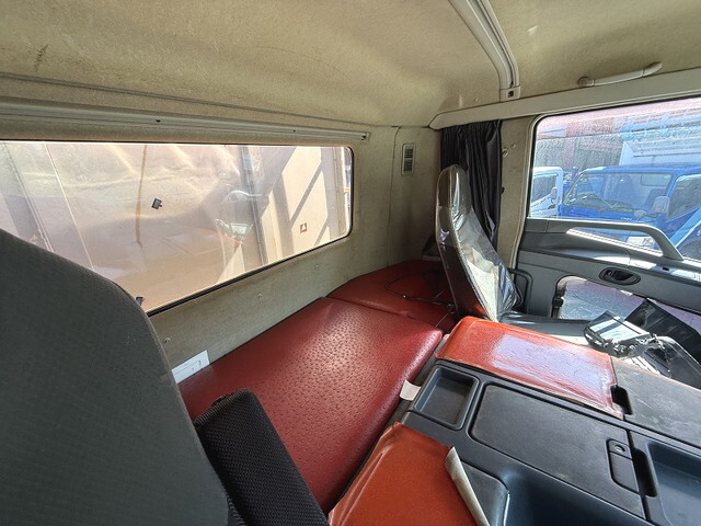 三菱ふそうスーパーグレートダンプ大型（10t）[写真35]