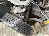 いすゞエルフ冷凍車（冷蔵車）小型（2t・3t）[写真18]