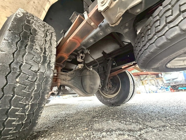 いすゞエルフ冷凍車（冷蔵車）小型（2t・3t）[写真39]