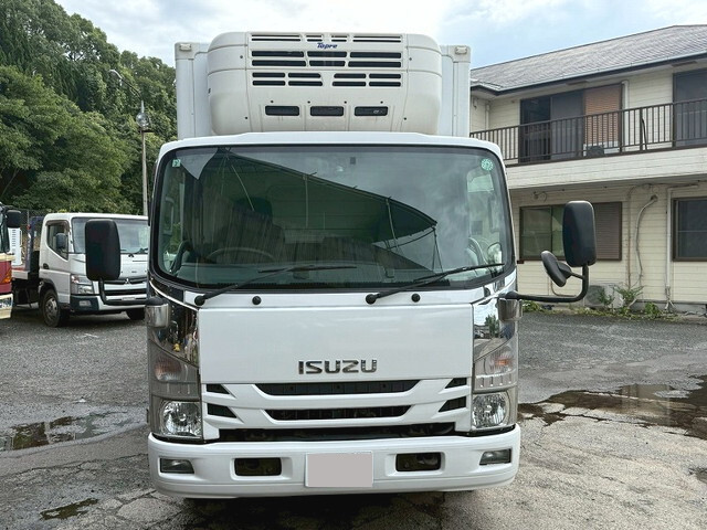 いすゞエルフ冷凍車（冷蔵車）小型（2t・3t）[写真04]