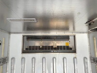 いすゞエルフ冷凍車（冷蔵車）小型（2t・3t）[写真10]