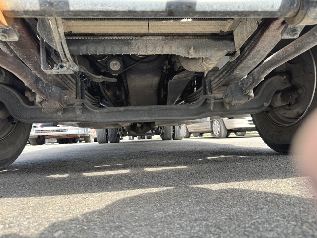 日野レンジャークレーン3段増トン（6t・8t）[写真09]