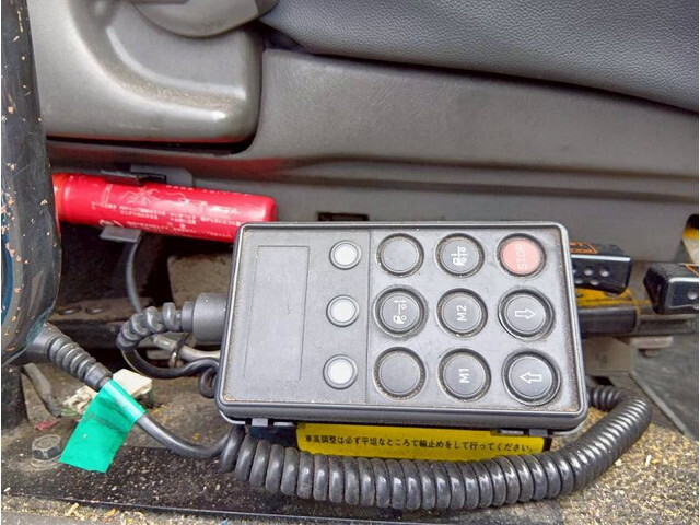 いすゞギガトレーラーヘッド（トラクターヘッド）大型（10t）[写真18]